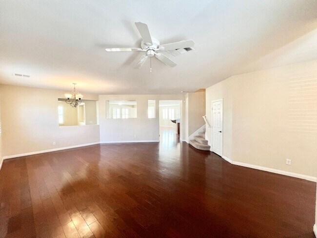 Photo - 18 Blue Valley Dr