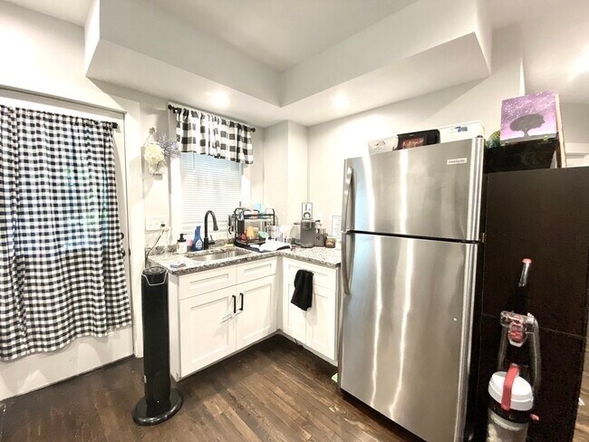 Photo - 76 Mill St Unit 1