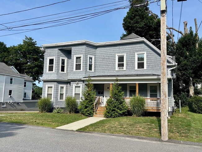 Building Photo - 118 Vernon St Unit 2