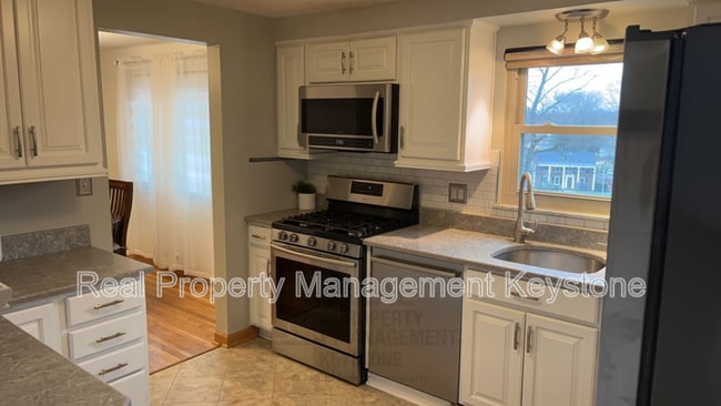 Photo - 1669 Charlton Heights Rd