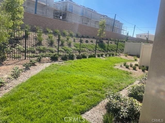 Photo - 2058 Bergamot St