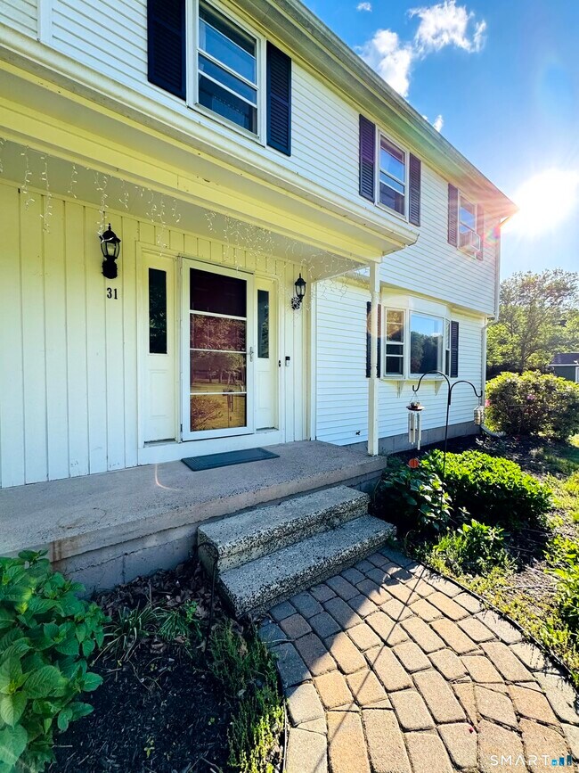 Photo - 31 Juniper Ln