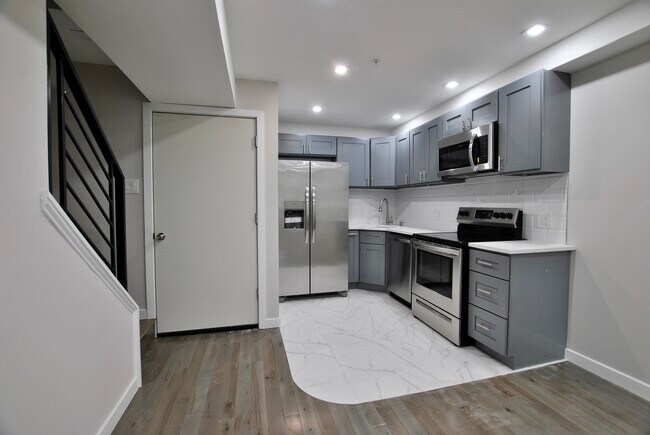 Photo - 2153 N 19th St Unit 4