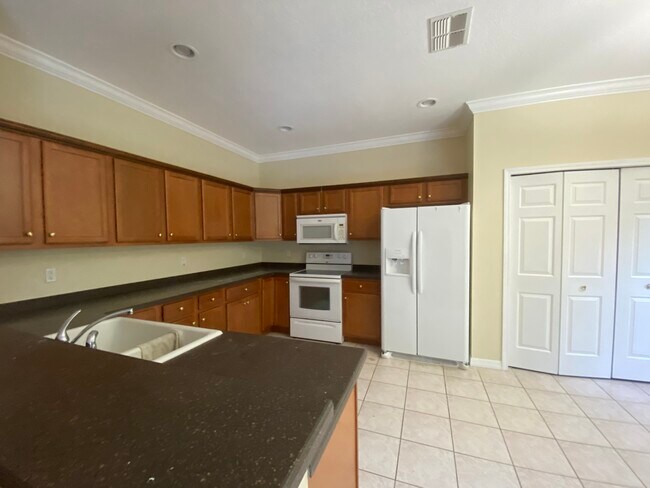 Photo - 3640 Pine Knot Dr