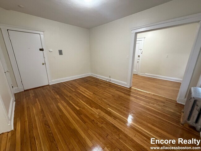 Photo - 109 Brainerd Rd Unit 23
