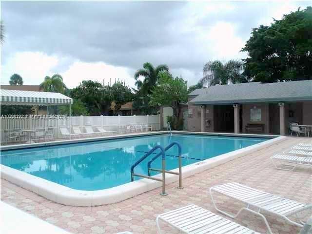 Photo - 3929 Carambola Cir N Unit 2902