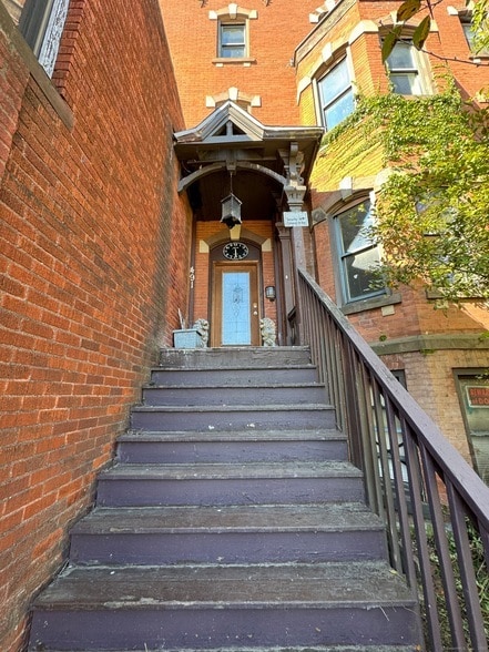 Photo - 491 Meadow St