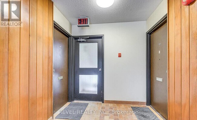 Photo - 2035 South Millway