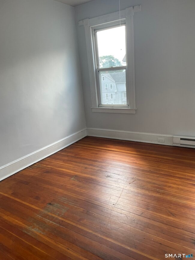 Photo - 191 Alder St