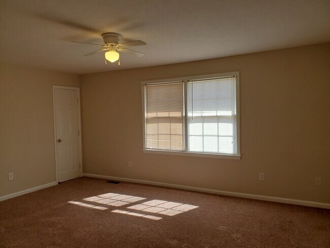 Photo - 1511 Converse Ave