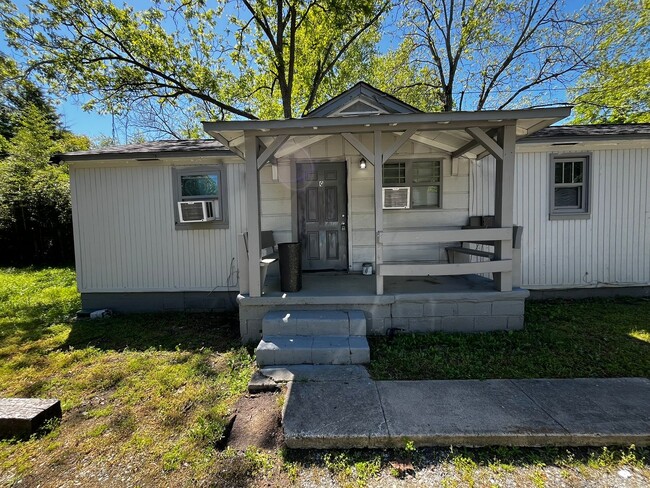 Photo - 826 Winston Rd Apartment Unit C