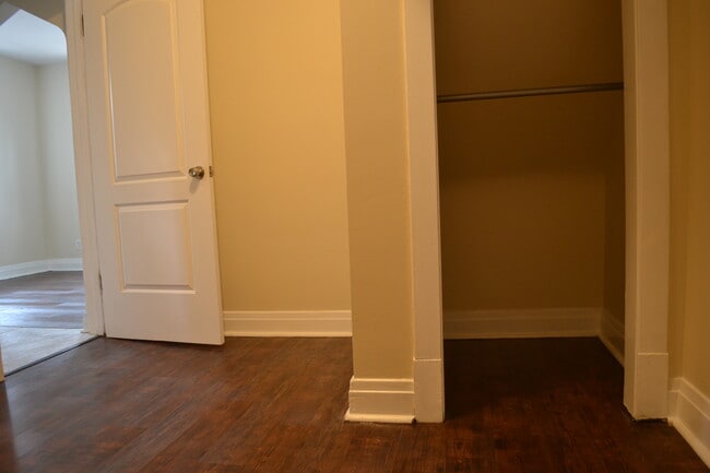 Photo - 3759 S Union Ave Unit 1F