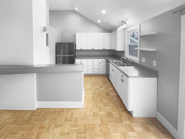 Photo - 281 E Selby Blvd