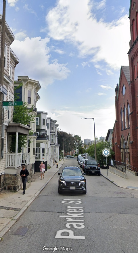 Building Photo - 715 Parker St