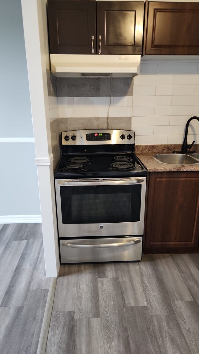 Photo - Royal Palace Apartments