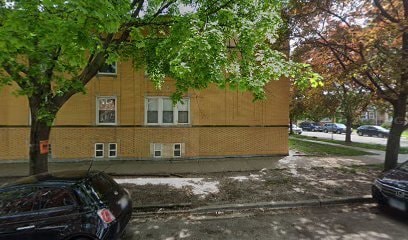 Building Photo - 5256 W Wolfram St Unit 2 Rental