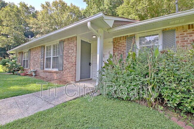 150 Hill Chase Ct