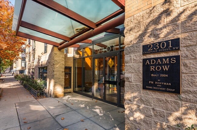 Photo - 2301 Champlain St NW Unidad 210