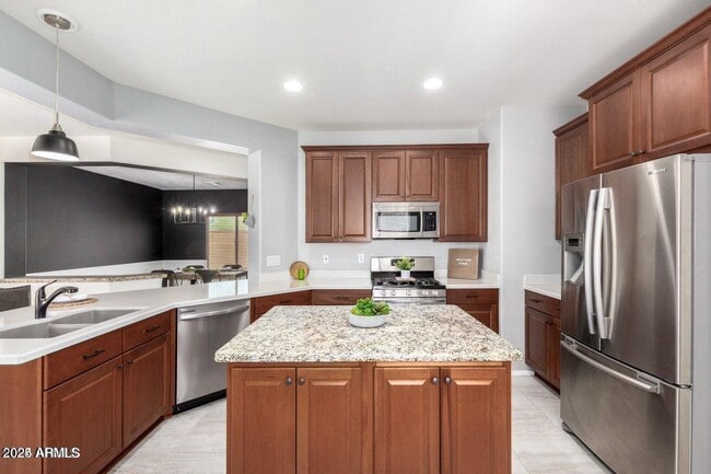 Building Photo - 26180 W Wahalla Ln