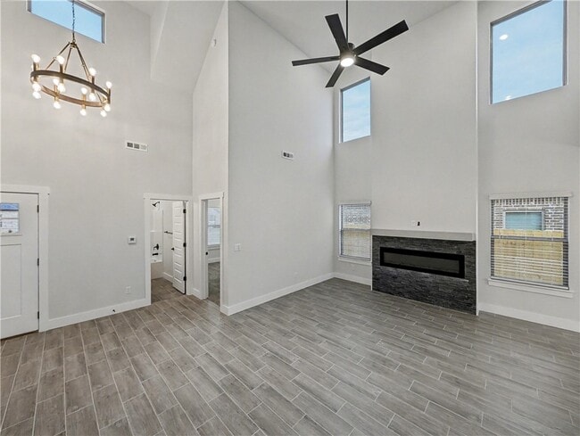 Building Photo - 6905 SW Basswood Ave