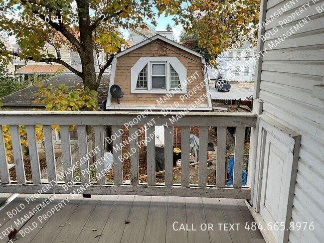 Photo - 240 S 6th St Unit 2.