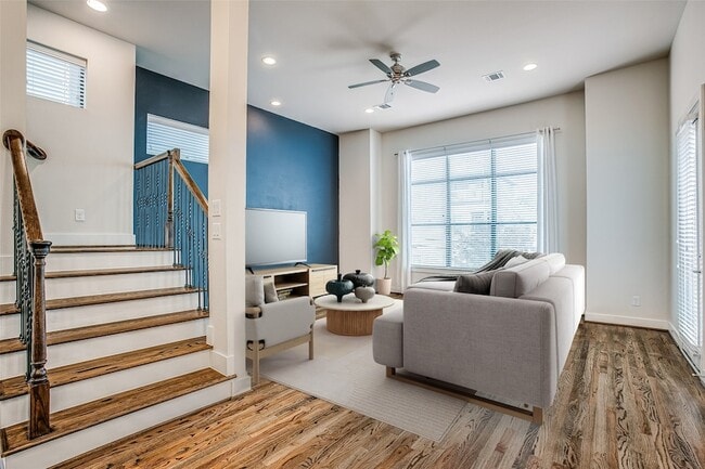 Photo - 1508 Beall St