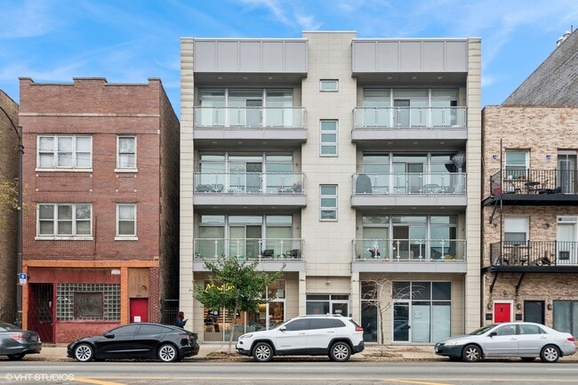 Building Photo - 1310 N Western Ave Rental