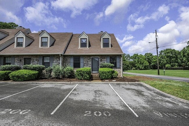 Photo - 200 Deerpoint Ct Unit A