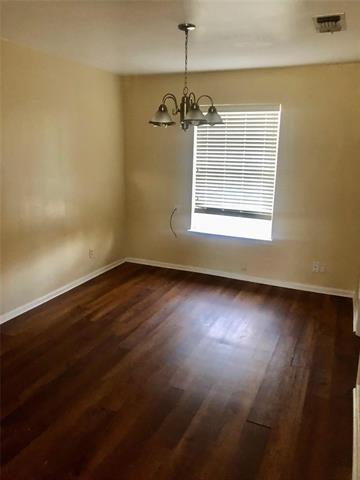 Photo - 2709 Highwood Dr