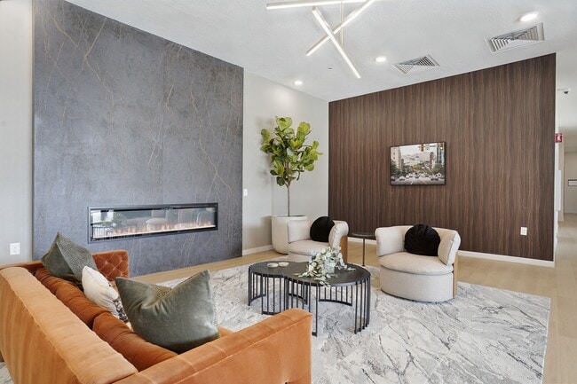 Cozy Lounge