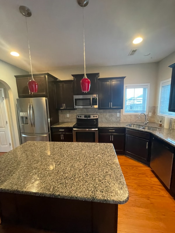 Photo - 439 Wedgefield Dr