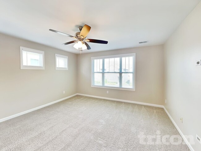 Photo - 319 Imperial Ct