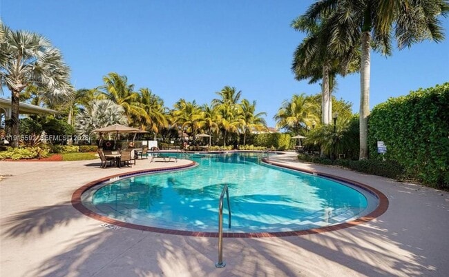 Photo - 3725 NE 23rd Ct