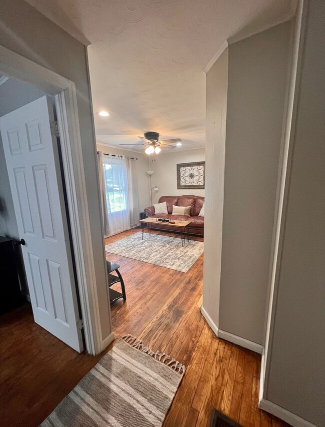 Photo - 43 Burdette Addition Dr