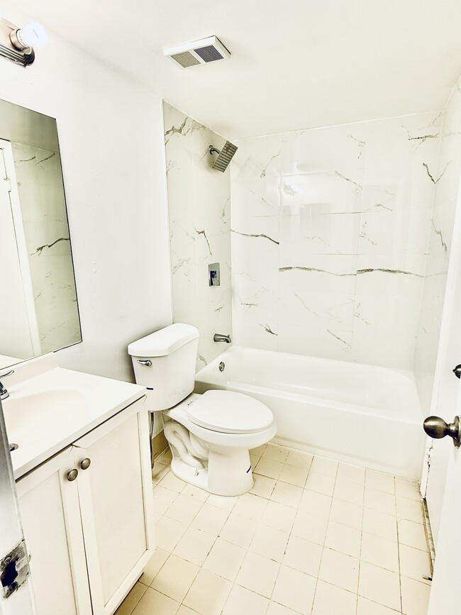 Photo - 8520 SW 212th St Unit 303