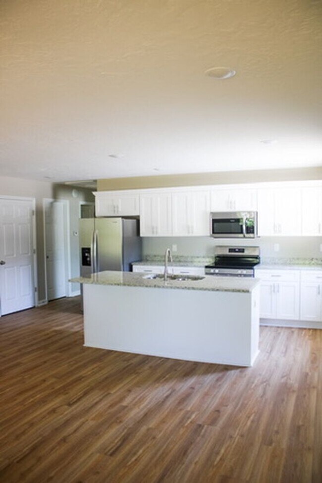 Photo - 211 Bundrum Dr NW Unit 2