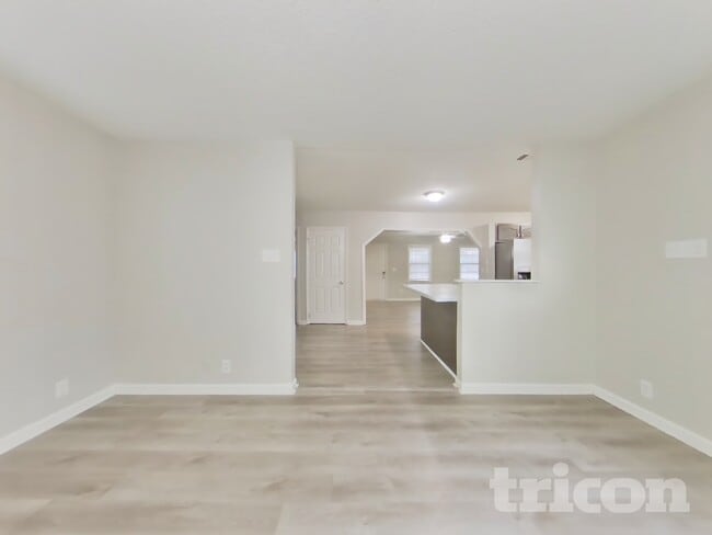 Photo - 208 Calloway Club