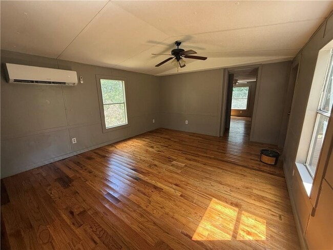 260 Friendly Mission Ln