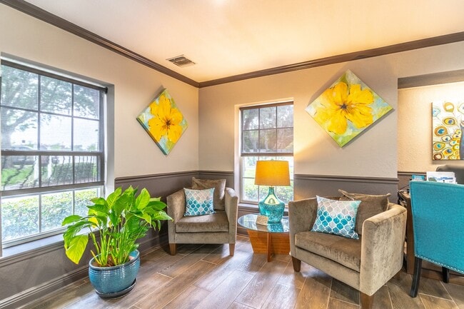 Clubhouse - Lakewood Shores