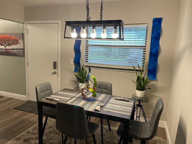 Photo - 3034 Eastland Blvd Unit Imperial Oaks