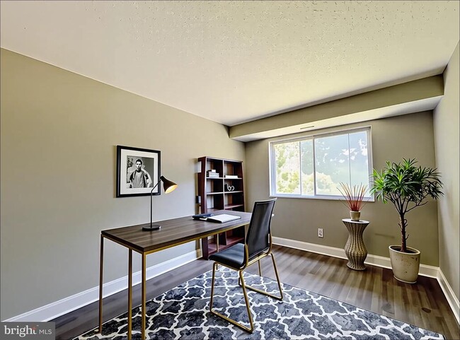 Photo - 11907 Tarragon Rd Unit G
