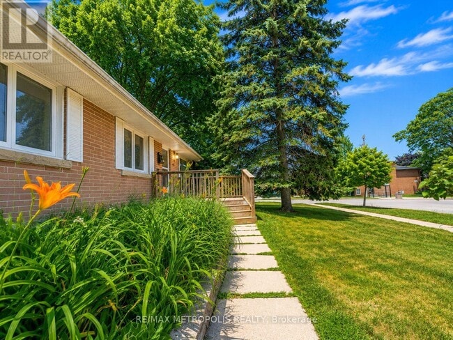 Photo - 266 Napier St