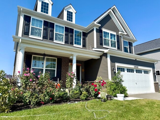 Building Photo - 15210 S Emerson St