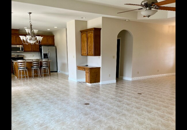 Photo - 1481 Hull Rd