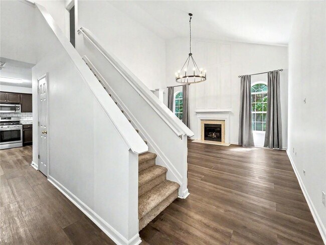 Photo - 3235 Liberty Commons Dr NW