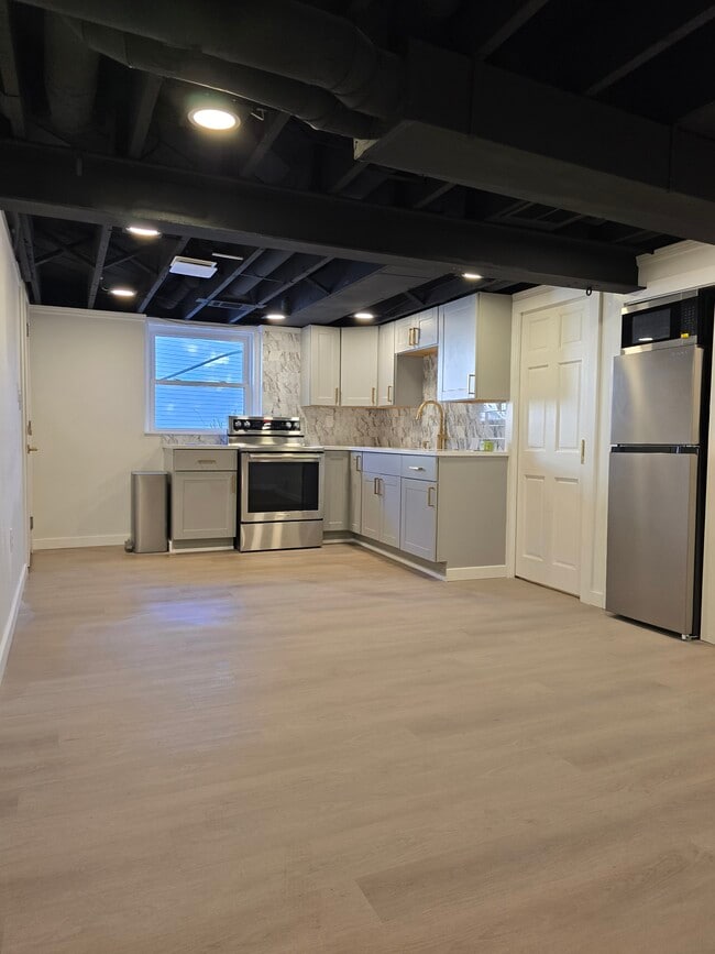 Photo - 10535 W Spring Green Rd