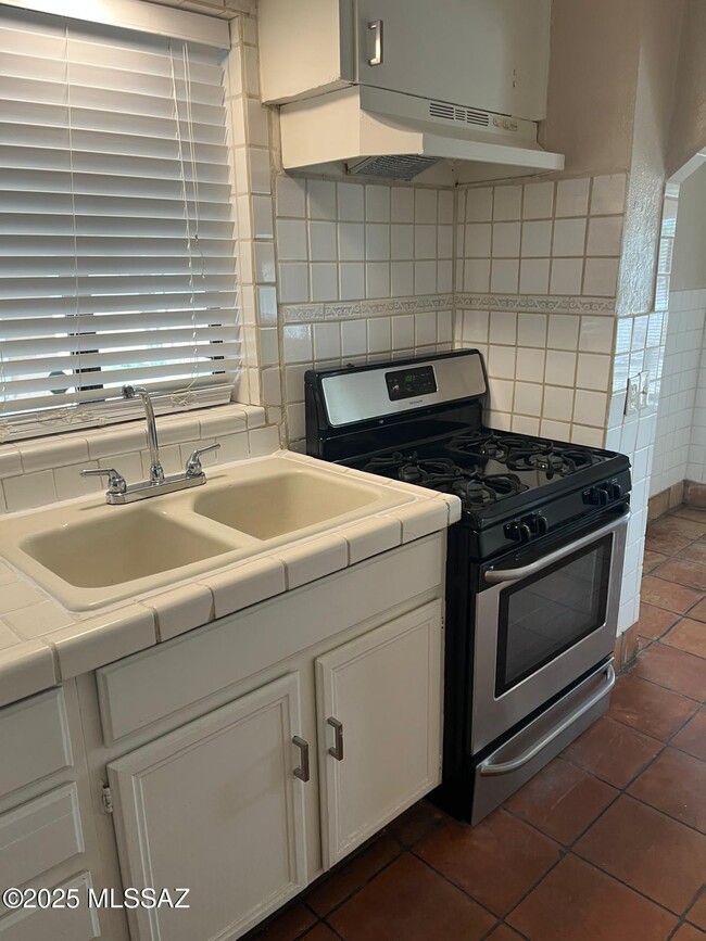 Photo - 345 E Teton Rd