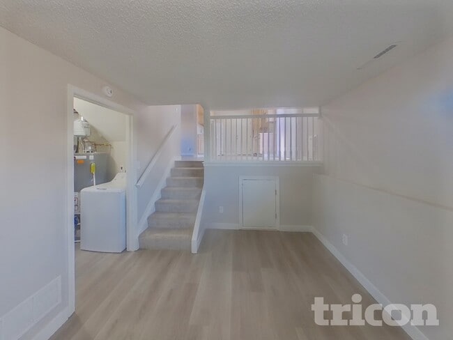 Photo - 4905 Artistic Cir