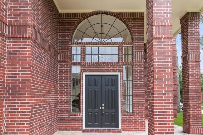 Photo - 17402 Wilton Park Ct