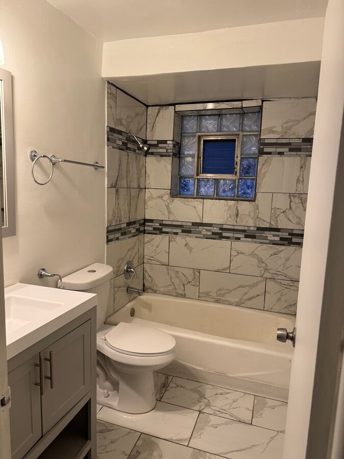 Photo - 1658 Patricia Pl